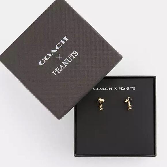 NWT Coach X Peanuts Snoopy Stud Earrings Gold/Black CCA49 - Picture 6 of 7